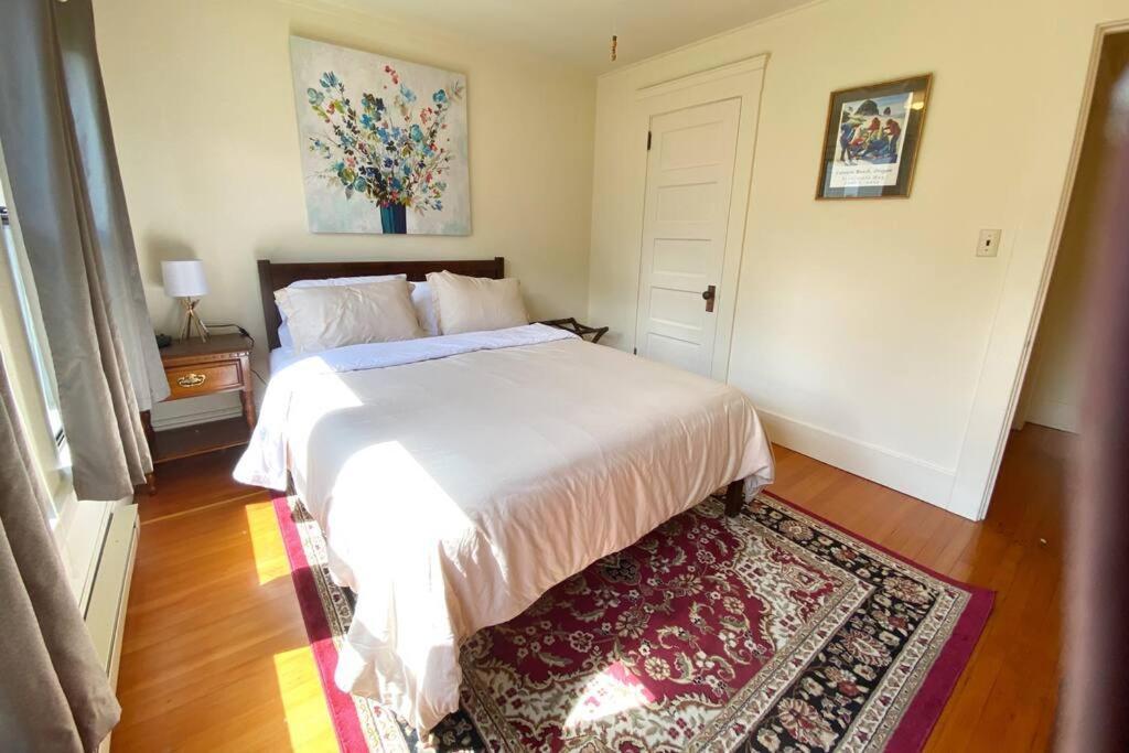 Historic Downtown Riverview Flat, No 3 أستوريا المظهر الخارجي الصورة